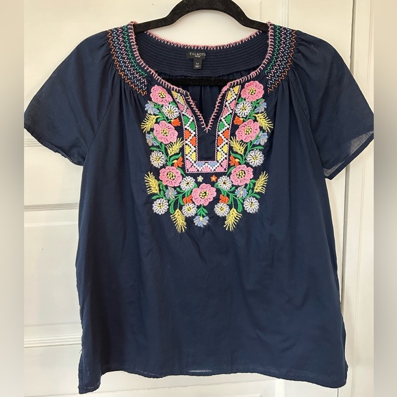 Talbot’s Embroidered Top - Picture 1 of 4